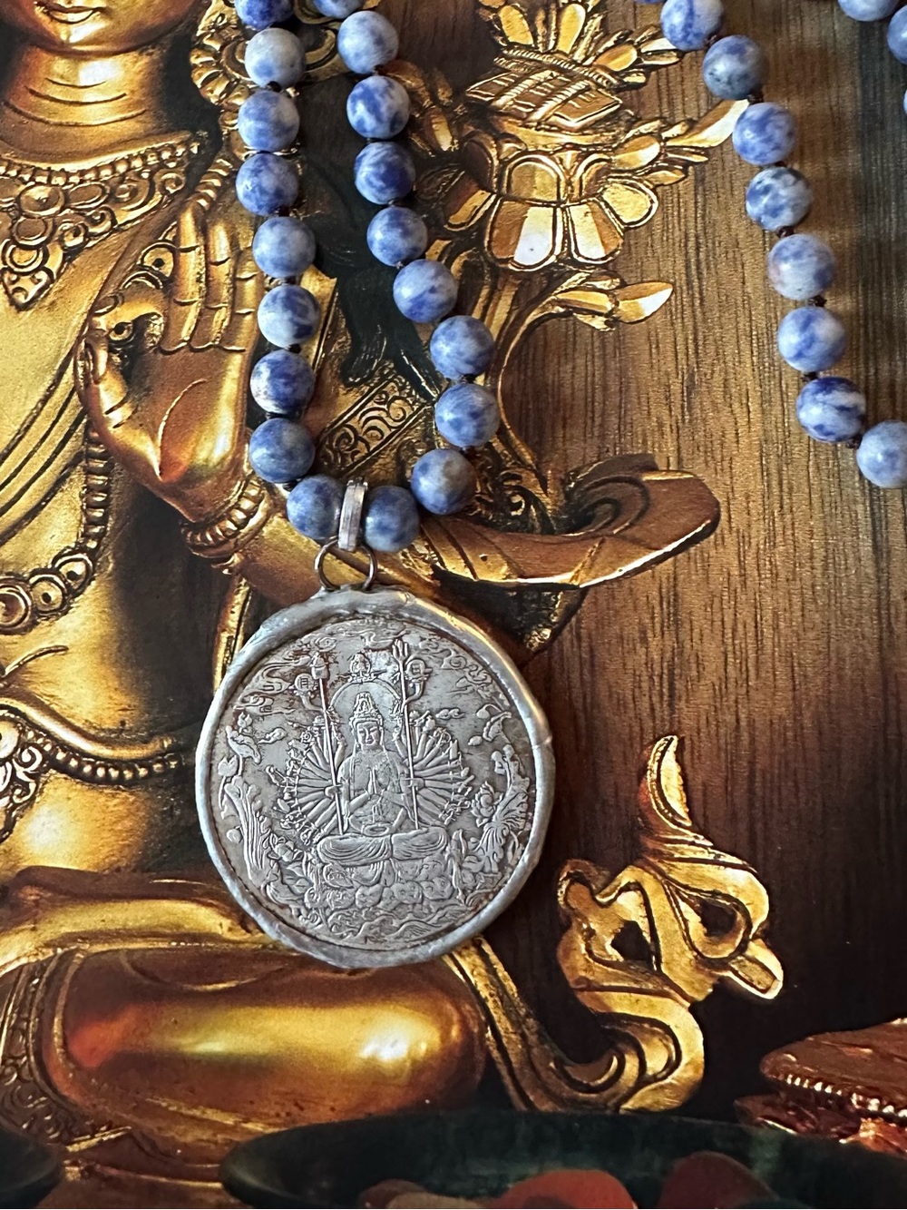 Tibetan Pendant Necklace Sodalite stones Beads Necklace with Tibetan Guanyin Pen